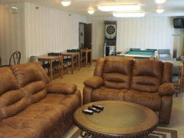 Howard Johnson By Wyndham West Fargo Exterior foto